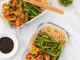 Adding yogurt to your favorite smoothies provides extra protein, calcium and other important nutrients. Honey Sriracha Chicken Recipe High Protein Meal Prep Gymshark Central