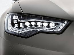 Kebanyakan kereta baharu sekarang menggunakan lampu led dari kilang yang jauh lebih baik berbanding lampu halogen. Pilih Lampu Sorot Tambahan Dan Utama Lampu Depan Terbaik Untuk Kereta