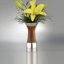 Todos los pedidos son expedidos desde nuestro almacén como máximo al día siguiente de tener confirmado el pago. Nambe Column Bud Vase A Unique Centerpiece Art Decor