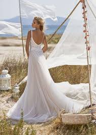 Kaufen sie hochzeitskleider jetzt zum kleinen preis online auf lightinthebox.com! Boho Brautkleid Schmale Trager Spitze Fliessend Leicht Tull Brautmode Hochzeitskleid Mit Tragern Braut
