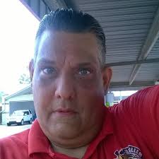 Allen Cavazos's Instagram, Twitter & Facebook