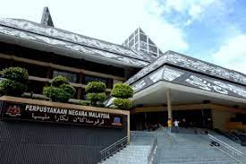 National library of malaysia has more than 500,000 books for the public to borrow, more than half in english. Malaysians Are Borrowing E Books At Unprecedented Rates From The National Library The Star