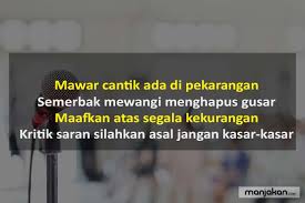 Pantun jenaka adalah sebuah pantun lucu yang memberikan sedikit gelak tawa baik di sampiran maupun isi. Contoh Pantun Penutup Ceramah 2 Blog Tentang Pelajaran