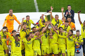 Städtische plätze belagern und feiern. 90plus Episches Elfmeterschiessen Pressestimmen Zum Europa League Sieg Von Villarreal 90plus