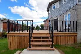 Deck & Fence Staining