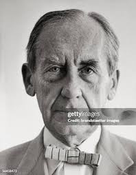 906 Walter Gropius Photos & High Res Pictures