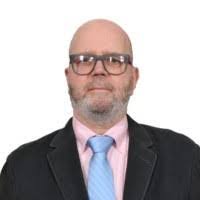 Robin Jaques's Instagram, Twitter & Facebook