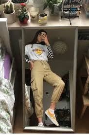 Aesthetic Black And Yellow Clothes Matilderetro 80s Inspired Outfits Retro Outfits Aesthetic Clothes