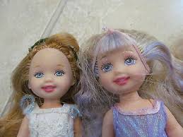 LOT 6 BARBIE SHELLY DOLLS WITH CLOTHING