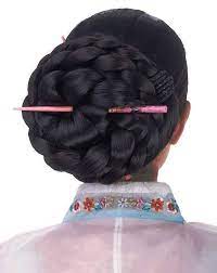 Xia Aifeng Hugh Classic Chinese Bun Beauty Is At Every Age And We Can Embrace God S Gifts A Wife S Lo Rambut Sangat Panjang Sanggul Rambut Rambut Panjang