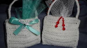 Entdecke rezepte, einrichtungsideen, stilinterpretationen und andere ideen zum ausprobieren. Borsetta Bomboniera All Uncinetto Crochet Handbag Bolso De Ganchillo By Angolo Creativita Di Enza