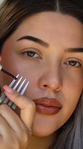 Valentine's makeup idea #maquillaje #makeup #makeuptutorials #maquiagem  #hoodedeyemakeup #hoodedeyes #valentinesmakeup