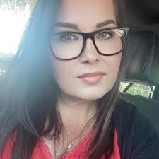 Gina East's Instagram, Twitter & Facebook