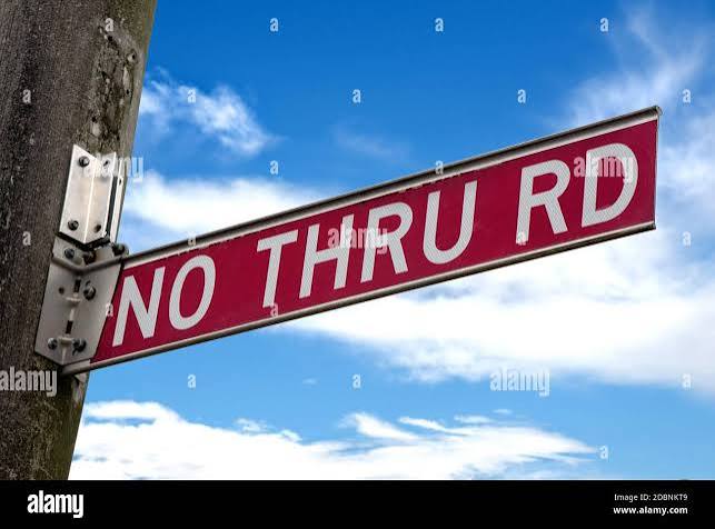 Roadsign no through road hi-res stock photography and images - Alamy