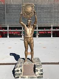 Wally lewis is a renowned rugby player who represented australia and many other clubs. Wally Lewis Wikipedia