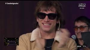 Maybe you would like to learn more about one of these? Joaquin Levinton Turf La Entrevista Mas Loca Youtube