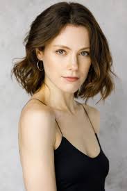 Jenna Bragg's Instagram, Twitter & Facebook