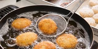 Bubur ayam merupakan makanan yang kerap kali dijadikan pilihan untuk sarapan pagi. Resep Kroket Nasi Ide Buat Menu Sarapan