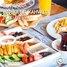 Muhtesem Pazar Kahvaltisi Caykeyfi Cayveotesi Lezzetveotesi Dedikoduatolyesi Cayveotesiailesi Kahve Dedikodu In 2020 Food Cobb Salad Cheese Board