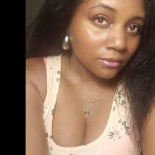 Tracy Woolridge's Instagram, Twitter & Facebook