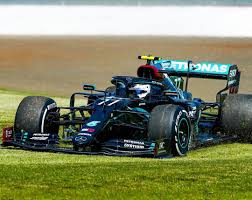 107 8 Mil Curtidas 631 Comentarios Mercedes Amg F1 Mercedesamgf1 No Instagram Bottas Mowing Service N In 2020 Formula 1 Car Valtteri Bottas Open Wheel Racing