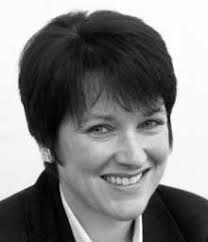 MINISTER FOR FINANCE OFFICIALLY OPENS NEW COMMUNITY CARE CENTRE IN BIRR