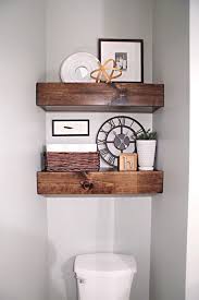 Etagere Wc 40 Modeles Pour Trouver Le Meuble Ideal Meubles En Caisse Etagere Wc Bois Deco Salle De Bain