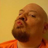 Damian Dyer (ddthemedic)