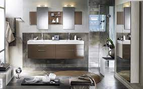 Bagno Moderno Piccolo Colori Chiari E Mobili Sospesi Le Scelte Ad Hoc Modern Bathroom Stylish Bathroom Bathroom Design