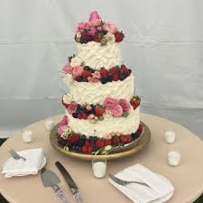 We have already discussed the cake flavor and the we are happy to report that we have thousands more ideas for wedding cake flavors and combinations to help you choose yours. Custom Cake Flavors Fillings Icing Combinations Cake Elizabeth