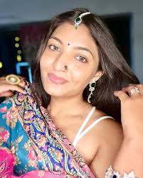 🤍🤍🤍🤍🤍🤍🤍… . . . #vidhipatel👑💎 #delecaterose