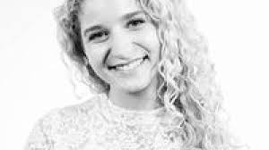 21 best daily podcasts for your morning commute or routine