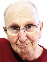 Jay Loucks's Instagram, Twitter & Facebook