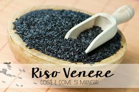Il riso per arancini deve infatti essere a chicco tondo e contenere una discreta quantità di amido per permettere la legatura, ma non deve essere scotto né eccessivamente colloso. Riso Venere O Riso Nero Cos E E Di Cosa Sa Lunadei Sani E Belli