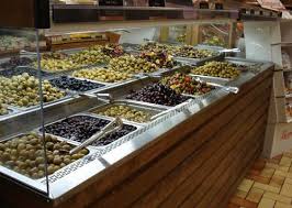 Haven T Seen An Olive Bar Like This Since Ny Olive Bar Wegmans Olive