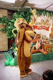 Madagascar birthday party | kara's party ideas. Madagascar Birthday Party Kara S Party Ideas Circus Birthday Party Safari Birthday Party Madagascar Party
