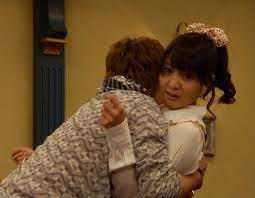 小池 唯さん ゴーカイピンク アイム ド ファミーユ 海賊戦隊ゴーカイジャー 핑크 장면