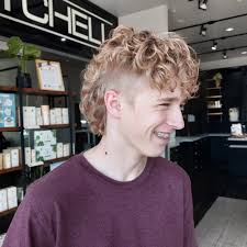 Kaylee Noble (@kosmo_w_kay) • Instagram photos and videos