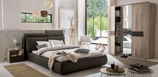 Esthétique et pratique, ce lit astucieux dispose d'un large coffre de rangement ! Lit 140x190 Cm Anouk Lit Conforama Pas Cher Conforama Ventes Pas Cher Com Lit 140x190 Decoration Maison Conforama