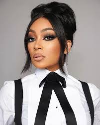 Monica Hook's Instagram, Twitter & Facebook