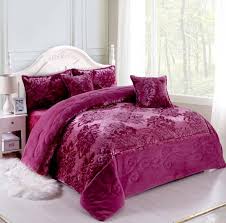 لحاف مخمل فرو ٦ قطع نفرين حشوه وسط لحاف نفرين ٢٤٠ ٢٦٠ شرشف مطاط٢٠٠ ٢٠٠ ٢ مخدة كبيره ٢ خداديه مربعه السعر 260 ريال نفر ونص 4 قطع لح Home Decor Bed Furniture