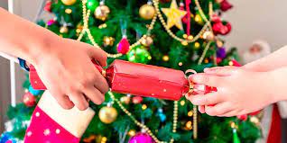 Barneblad: Christmas crackers! - The Norwegian American