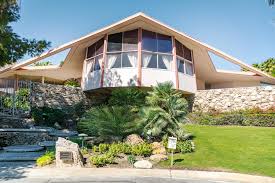 See all 3 palm springs art museum tours on tripadvisor The Modern Design Aesthetic That Makes Palm Springs So Unique