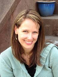 Nicole Durfee's Instagram, Twitter & Facebook