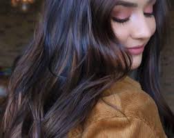 20 Trendy Hair Colors You Ll Be Seeing Everywhere In 2021 Winter Hairstyles Scene Hair Colors Hair Color Balayage