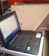 Produknya terdiri dari dell latitude e7250. Laptop Gaming Asus A455lf Corei5 Second Dijual Harga 4 Jutaan Kios Laptop Malang