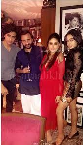 Pin By Kainat Batool On Saif Ali Khan Kareena Kapoor Khan Bollywood Celebrities Kareena Kapoor Baby Pics Indian Celebrities
