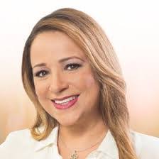 Flor Ayala's Instagram, Twitter & Facebook