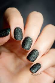 Explore our world of color with over 100 different non toxic nail polish colors and treatments all vegan, cruelty free, and free of all major toxins. 7 Stunning Emerald Green Polishes That Are Christmas In A Bottle Sonailicious