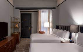 Eliza Jane Hotel By Stonehill Taylor Discount Bedroom Furniture Jane Hotel Hotel Carpet